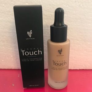 Younique Liquid Foundation